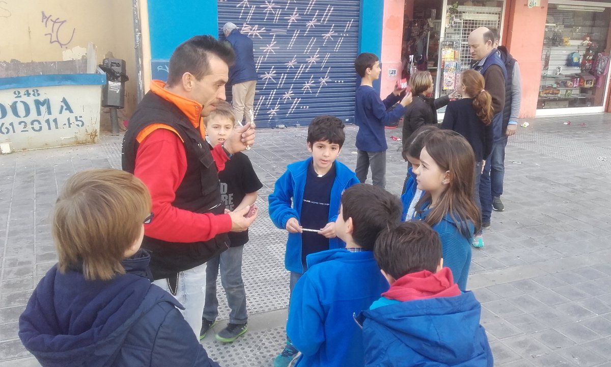 FallaMPLS's tweet image. Després d'un cap de setmana ple d'actes en nostres setmana cultural, és moment de agarrar forces per a #falles #falles2017