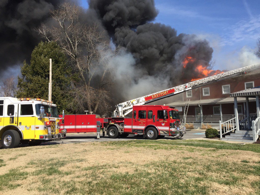 AFDRecruiting's tweet image. 2nd alarm off Tidewater Colony a few minutes ago.  @iaff1926 @AACountyFirePIO @AnnapolisFire