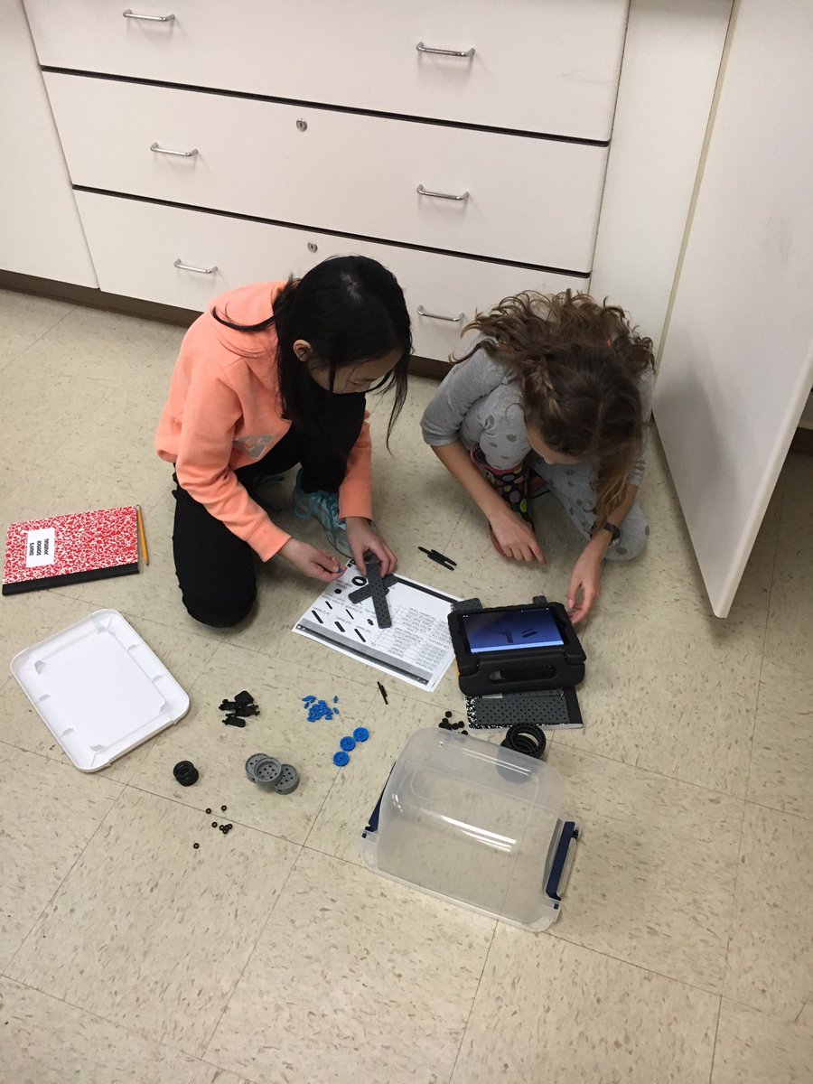 mrscadysclass's tweet photo. Constructing pendulums #pltwcollisions #heritagelearn #sascompass https://t.co/phTOqj2UId