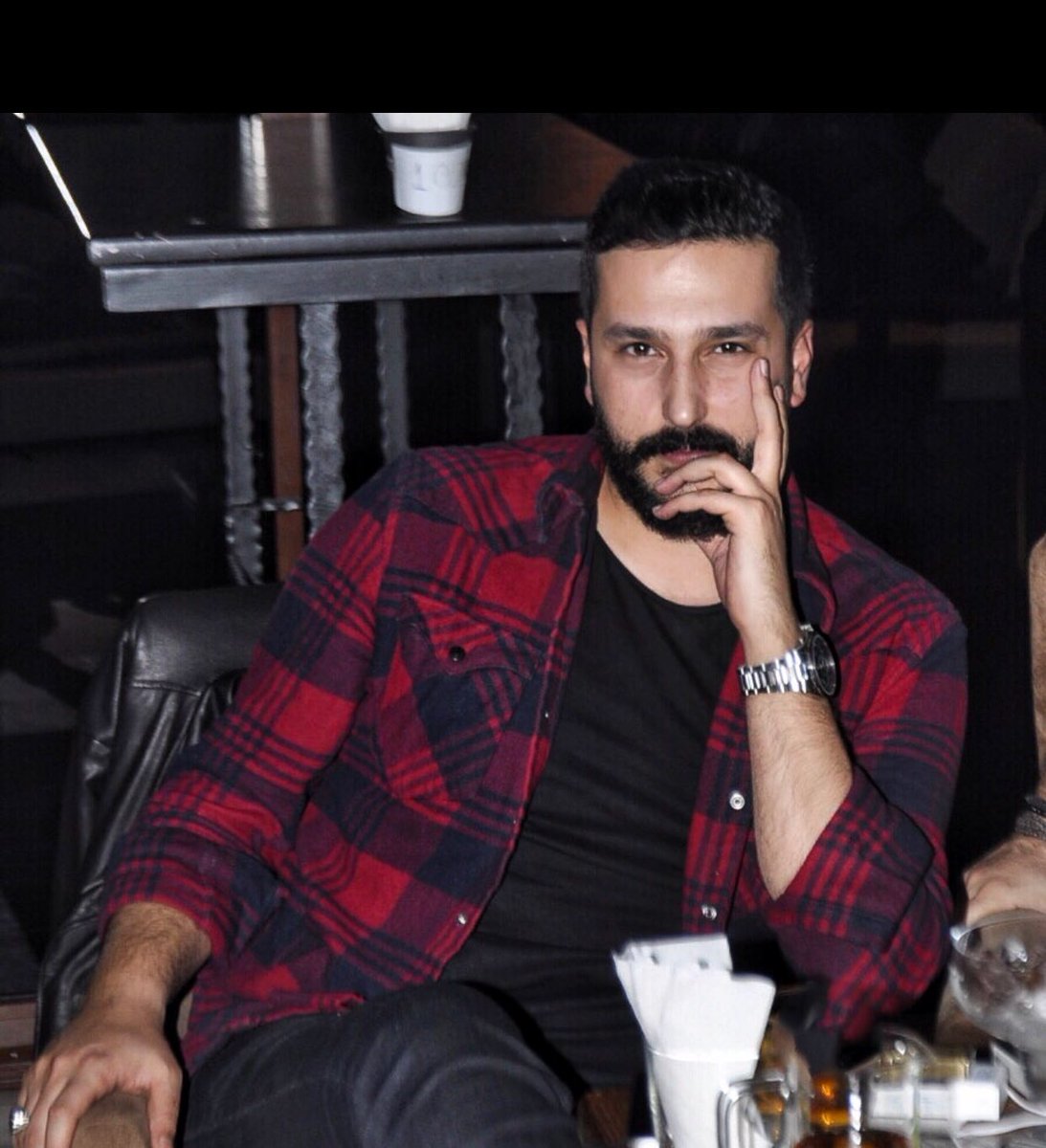 Biraz siyah bir yorgun 💤