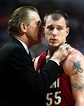 LebronCalc's tweet photo. On Mar 06, 2012 vs @BrooklynNets @KingJames had 6ast and passed Jason Williams (4611) on NBA AST List #StriveForGreatness #LebronCalculator https://t.co/bZowoC9q6O