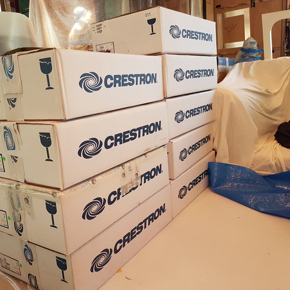 YachtIntell's tweet photo. #superyachtav #superyachtrefit #crestron #crestronseries3 @crestronhq @CrestronInt #laciotat #france https://t.co/LBhDPpWckI