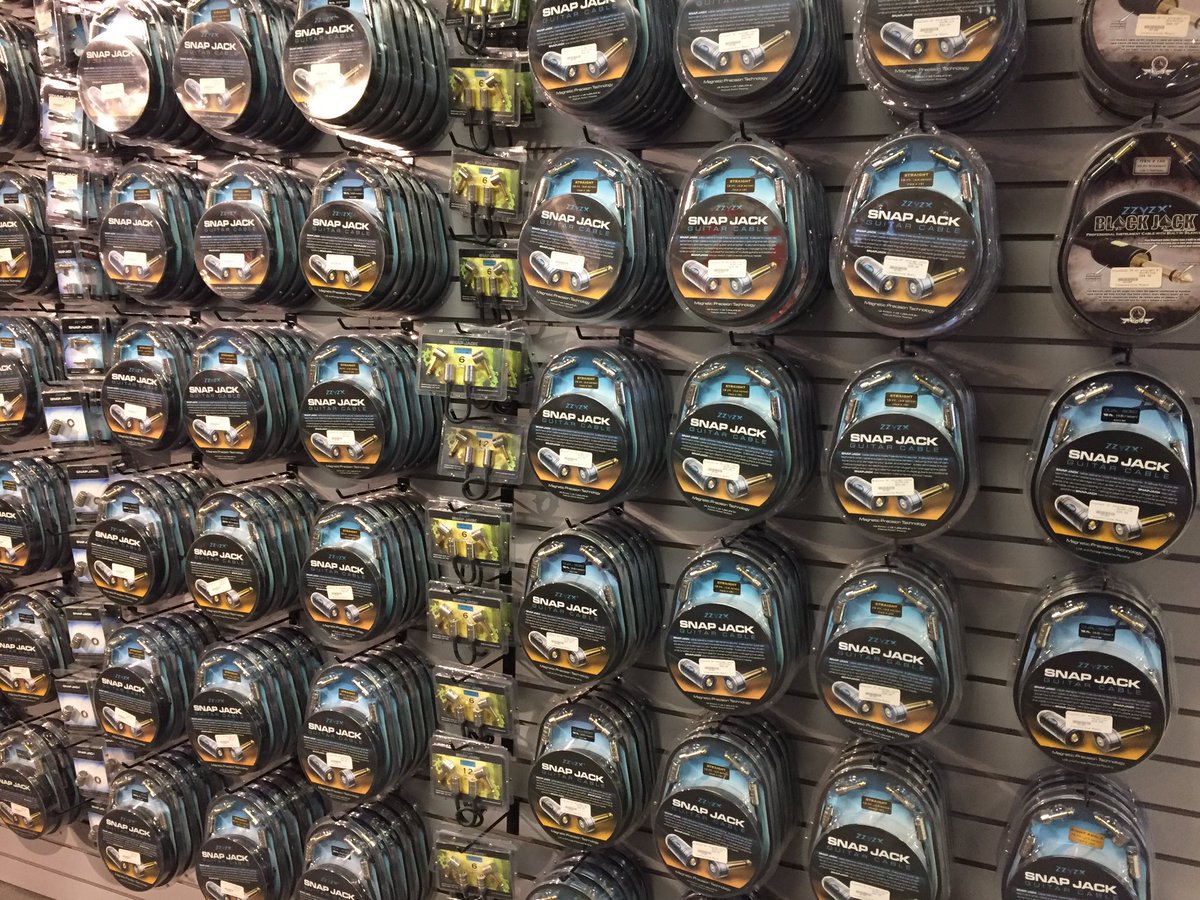 innov_music's tweet photo. Need a #SnapJack? We have....a couple.
#OnSale #yeg #yegmusic #sale https://t.co/JoioYnAFP5