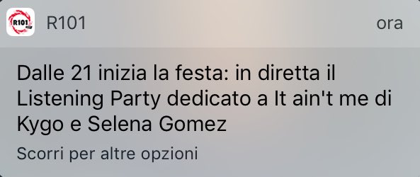 #Selenators ci siete?!? Noi ci siamo e aspettiamo con voi il primo passaggio di #itaintme su <a href="/RadioR101/">radior101</a>! #SelenaKygoR101 sta per partire!🎼📻🎉