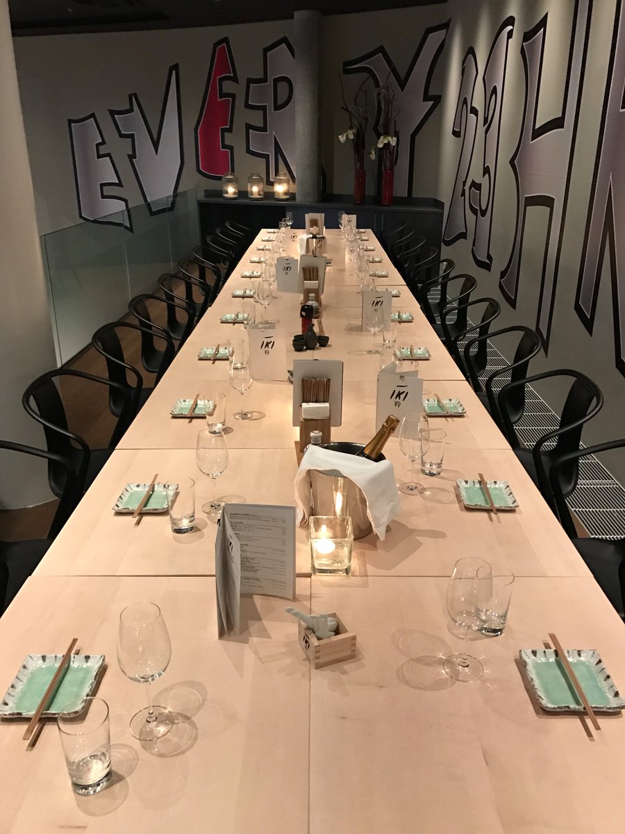 Peter_Aigner's tweet photo. Eventlocation-Check bei der Erste Group Am Belvedere 1 we like #erstecampus #locationcheck #business #networking #eventsetups #erstegroup https://t.co/4tkWQ7h3fA