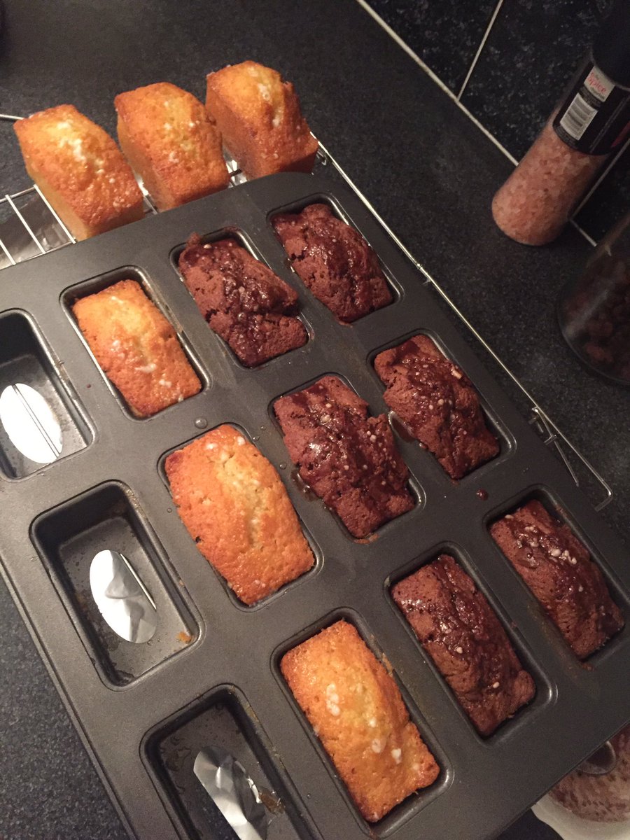Practise baking for a blog post coming up. Mini lemon drizzle &amp;&amp; mini chocolate orange loaf cakes 😍😍 <a href="/NEbloggerchat/">North East Blogger</a> #nebloggers #foodblogger