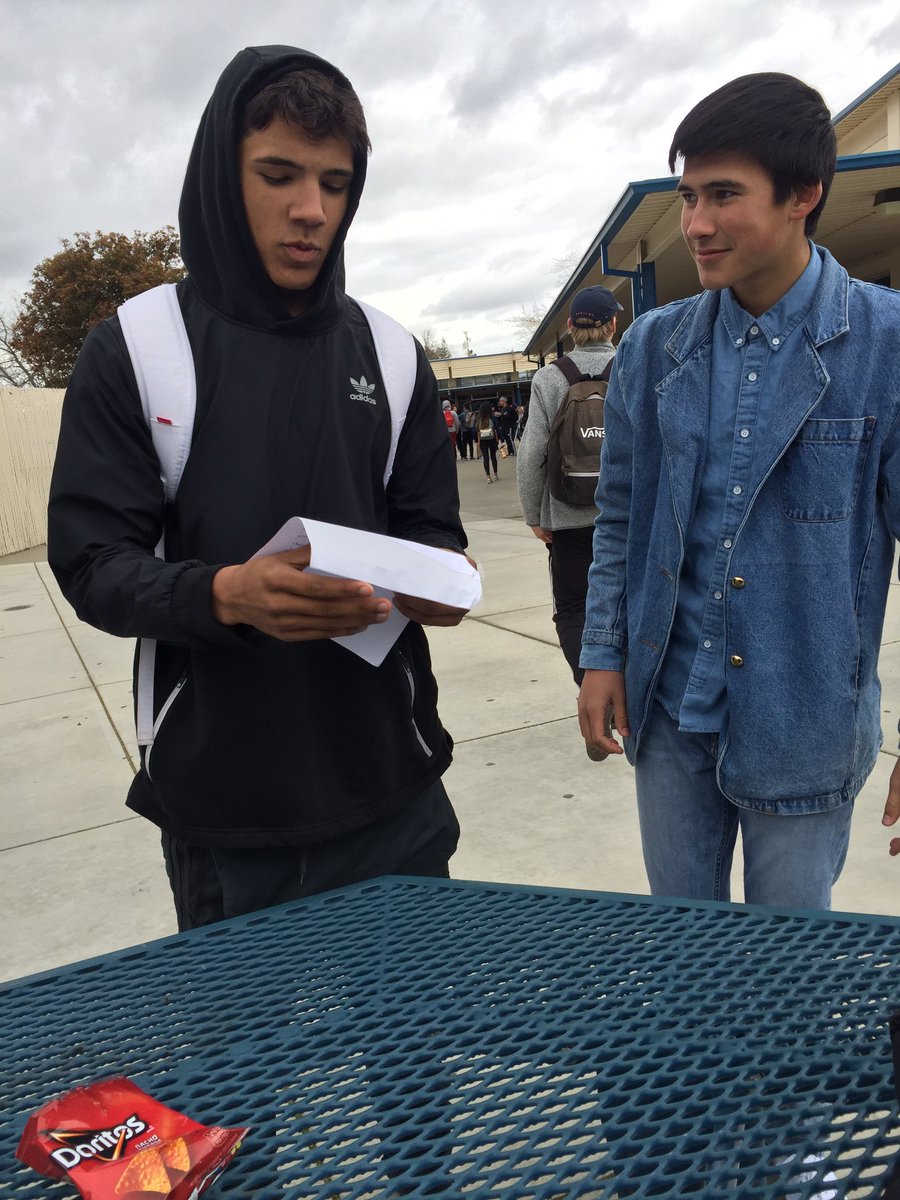 lordeidemfc's tweet photo. Lordeidem FC recently signed yung talent @ChefJd23 to a 1 year $0-a-month deal. A truly supreme signing for the club. https://t.co/IpiYXhXglX