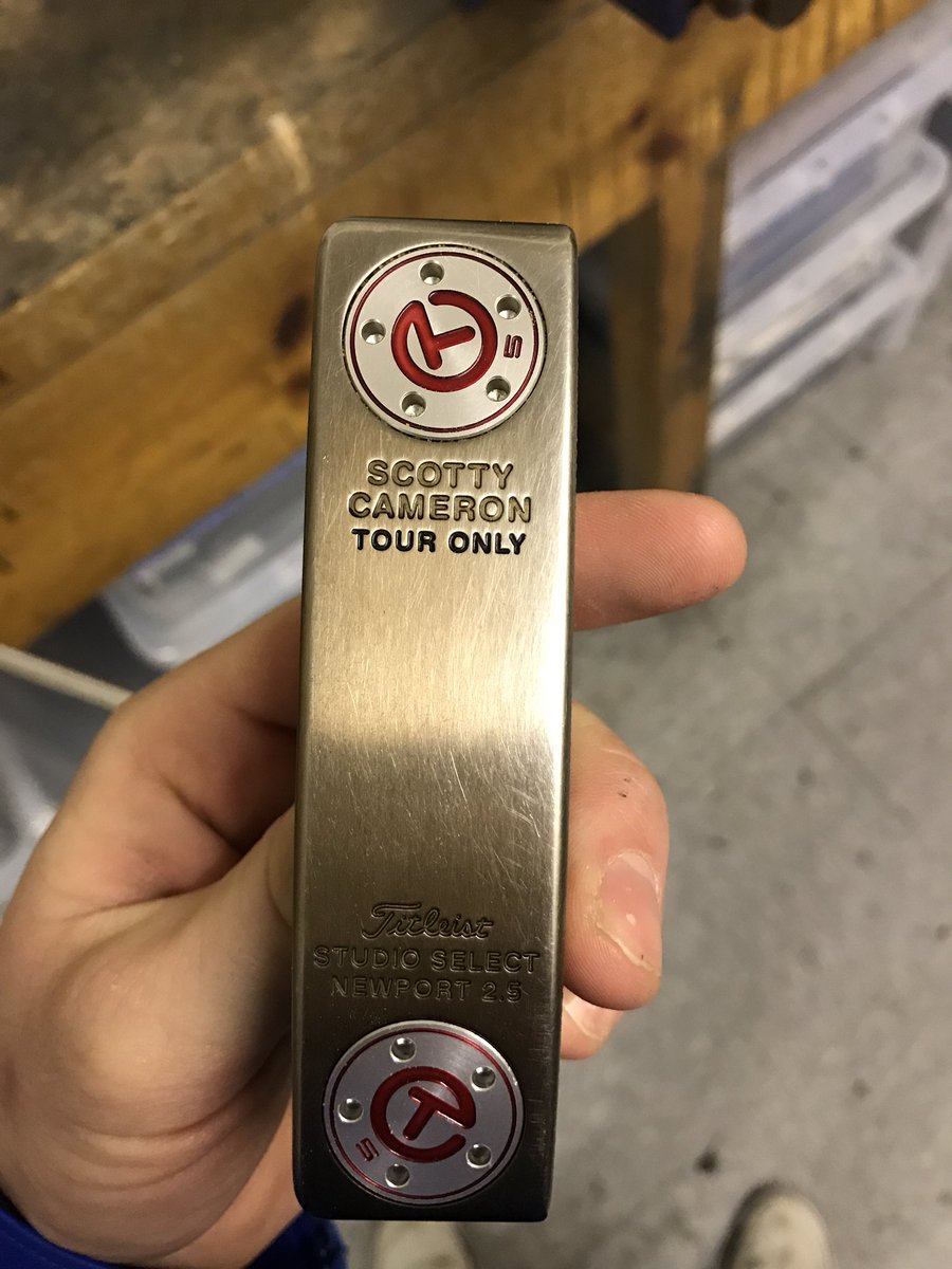 ATGolfCoaching's tweet photo. This is pretty cool! In our workshop today for a quick shaft change! #Titleist #ScottyCameron #TourUseOnly #CircleT #Scotty #Cameron https://t.co/xQOta4tfAw
