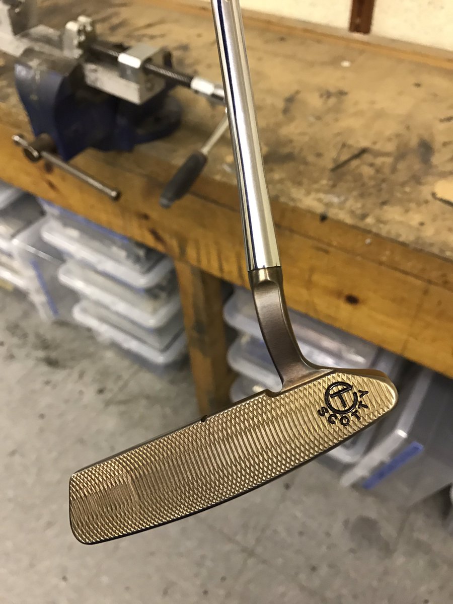 ATGolfCoaching's tweet photo. This is pretty cool! In our workshop today for a quick shaft change! #Titleist #ScottyCameron #TourUseOnly #CircleT #Scotty #Cameron https://t.co/xQOta4tfAw