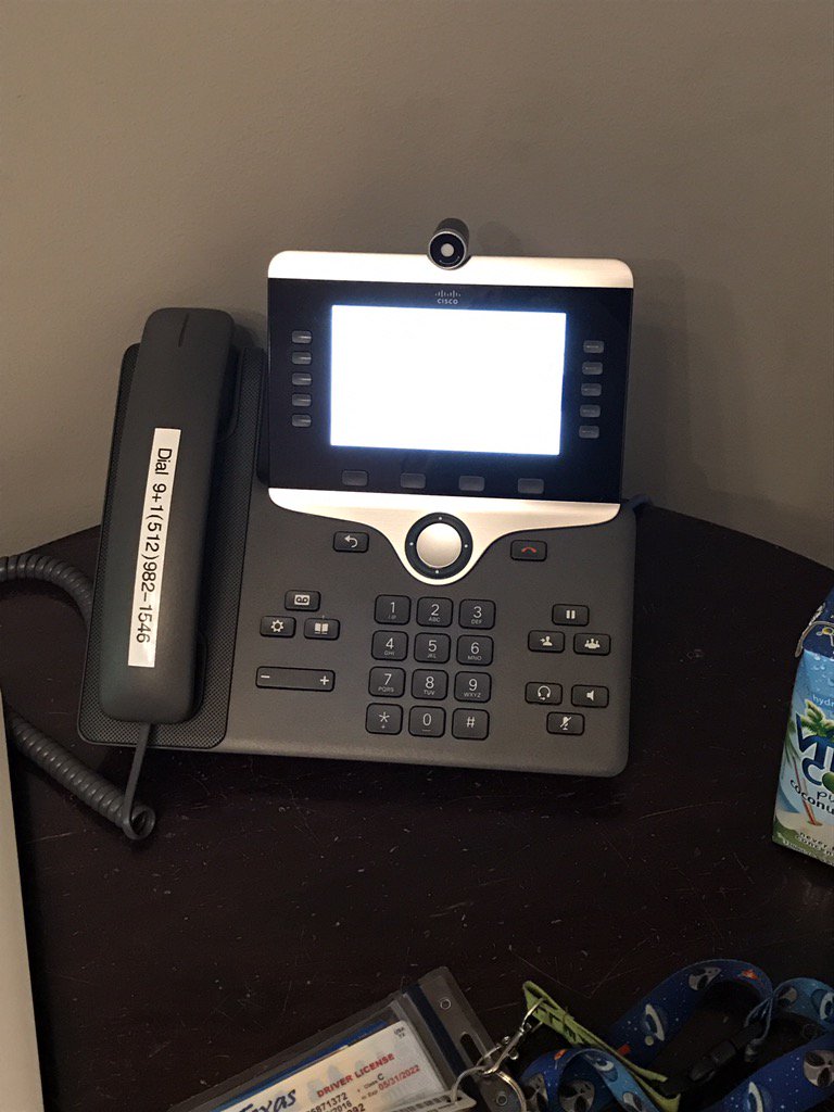 Dayyum <a href="/cisco/">Cisco</a> that's a sexy conference phone! Thanks for the <a href="/CapitalFactory/">Capital Factory ⚙️</a> hookup. <a href="/CFDeviceLab/">CF Device Lab</a>