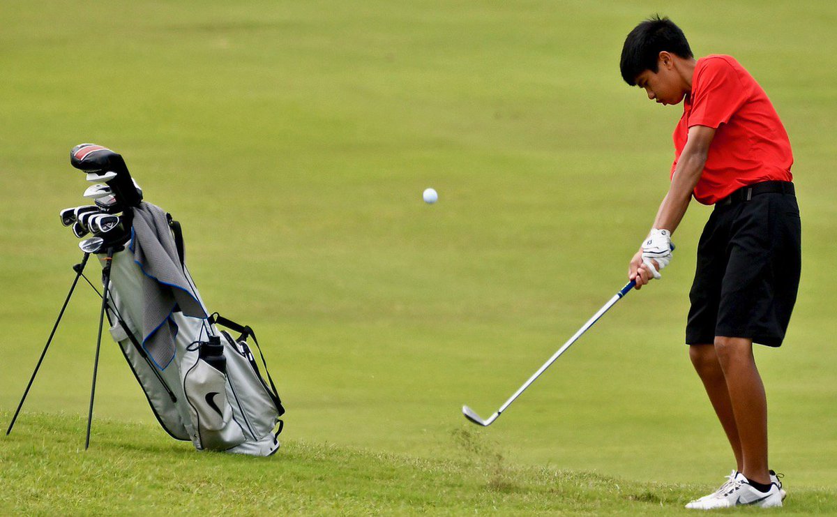 Congrats to Kauai High Boys Golf, this week’s Grove Farm Team of the Week! 
Mahalo Dennis Fujimoto, TGI. More info, grovefarm.com/grove-farm-fou….