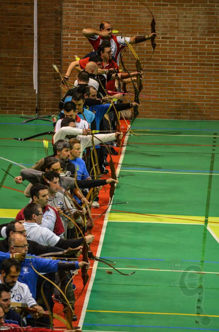 arquerosabulens's tweet photo. Fotos de nuestros arqueros abulenses en el Campeonato de España #ArcoPalosSala17 https://t.co/zFkrXjvYzW