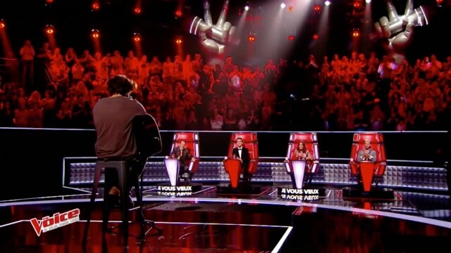 AlexandreSookia's tweet photo. Gros moment de stress ... 😲🙈✌
@TheVoice_TF1 @Zazieonline 
#alexandresookia #thevoice https://t.co/35XJJ4VjIW