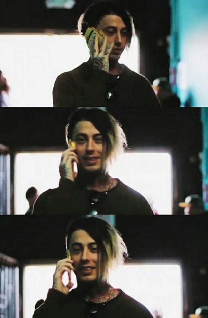 markimoo_jacki1's tweet photo. Bless Ronnie Radke💜 https://t.co/n4VY3PmpcZ