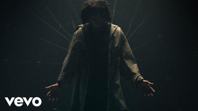 OfficialDNHH's tweet photo. 6LACK - Free - https://t.co/I9kiSdqXVT https://t.co/lEuyxXUhr6