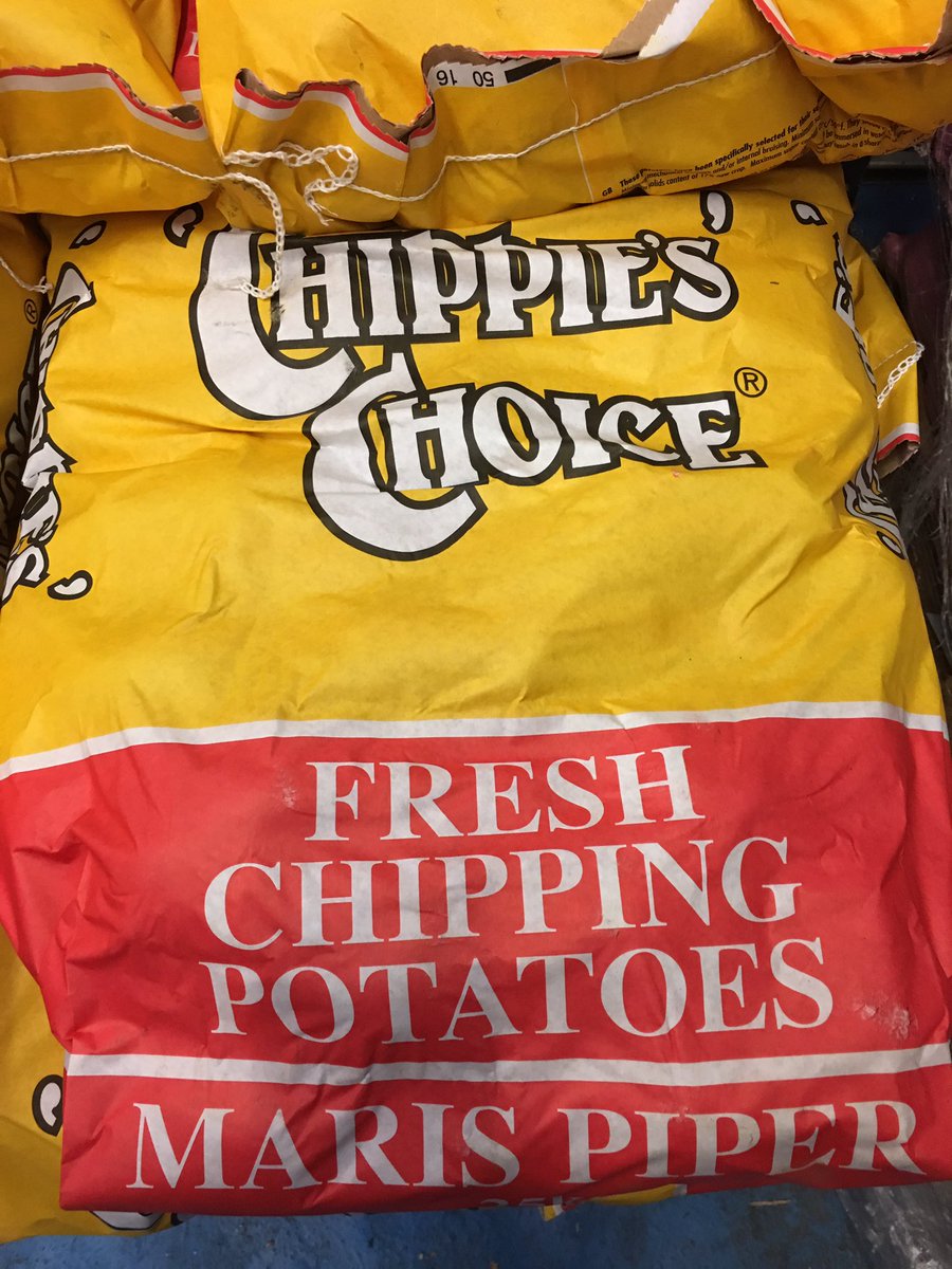 PIFRUITS's tweet photo. Best chipping Potatoes only on P&amp;I Fruits fresh delivery everyday top quality from QV @QVFoods https://t.co/XJ6SoRQAZQ