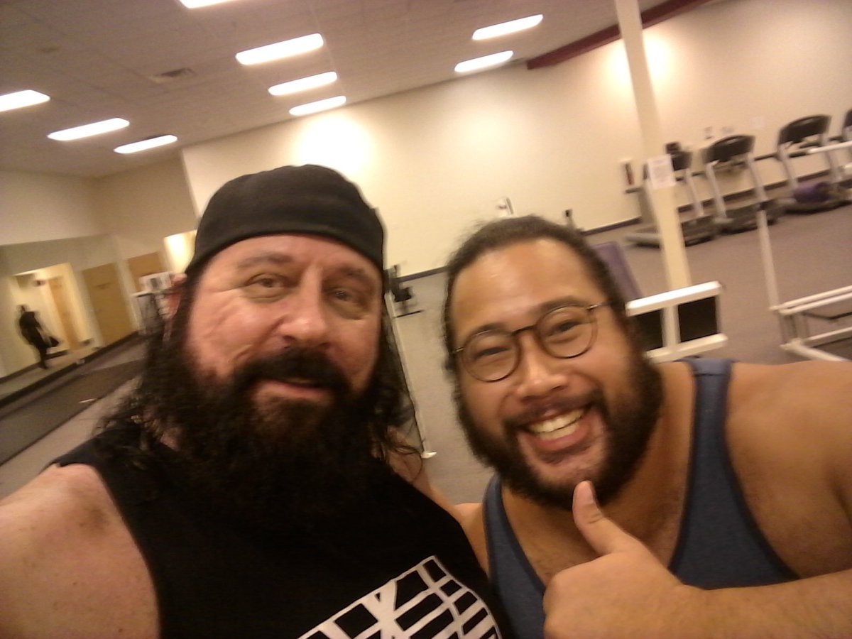BigJohnkap's tweet photo. @WalkingDead_AMC a show without #jerry @smugorange is like #zombies that don't bite. Makes zero sense #morejerry https://t.co/i6LjfYo78e