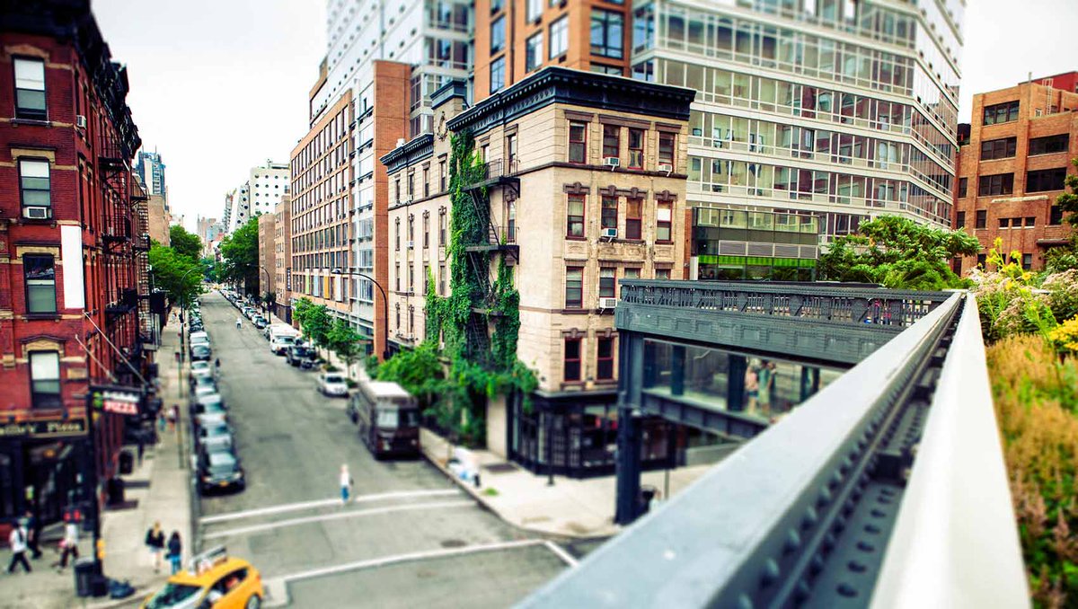 AptDeco's tweet photo. Interested in moving to Chelsea? Here's what you should know via @TripleMintNYC https://t.co/xZ7vU4CLWY #chelsea #nyc #aptdeco #RealEstate https://t.co/qZd2jbRA8y