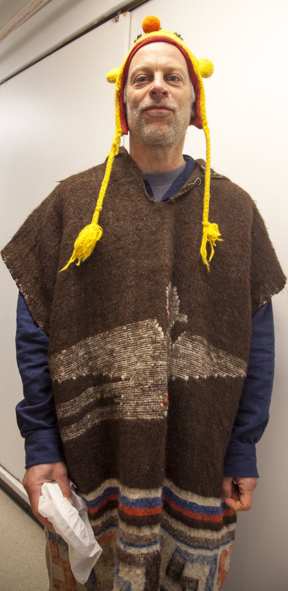 BRAnimalia's tweet photo. Resident Poncho Hero @LibertyNHV #peoplewhocare https://t.co/VAv3fu4V9O
