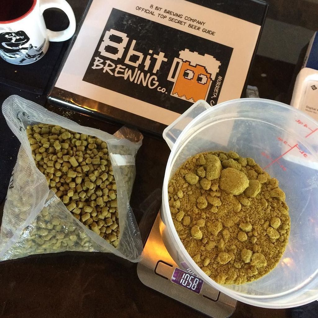 lamarvelous247's tweet photo. Time for some dry hopping #truebrewmance #ipa #ychhops #cryohops #craftbeer #brewery #murrieta #smellsgood #8bitbre… https://t.co/9mhtsl1C2n