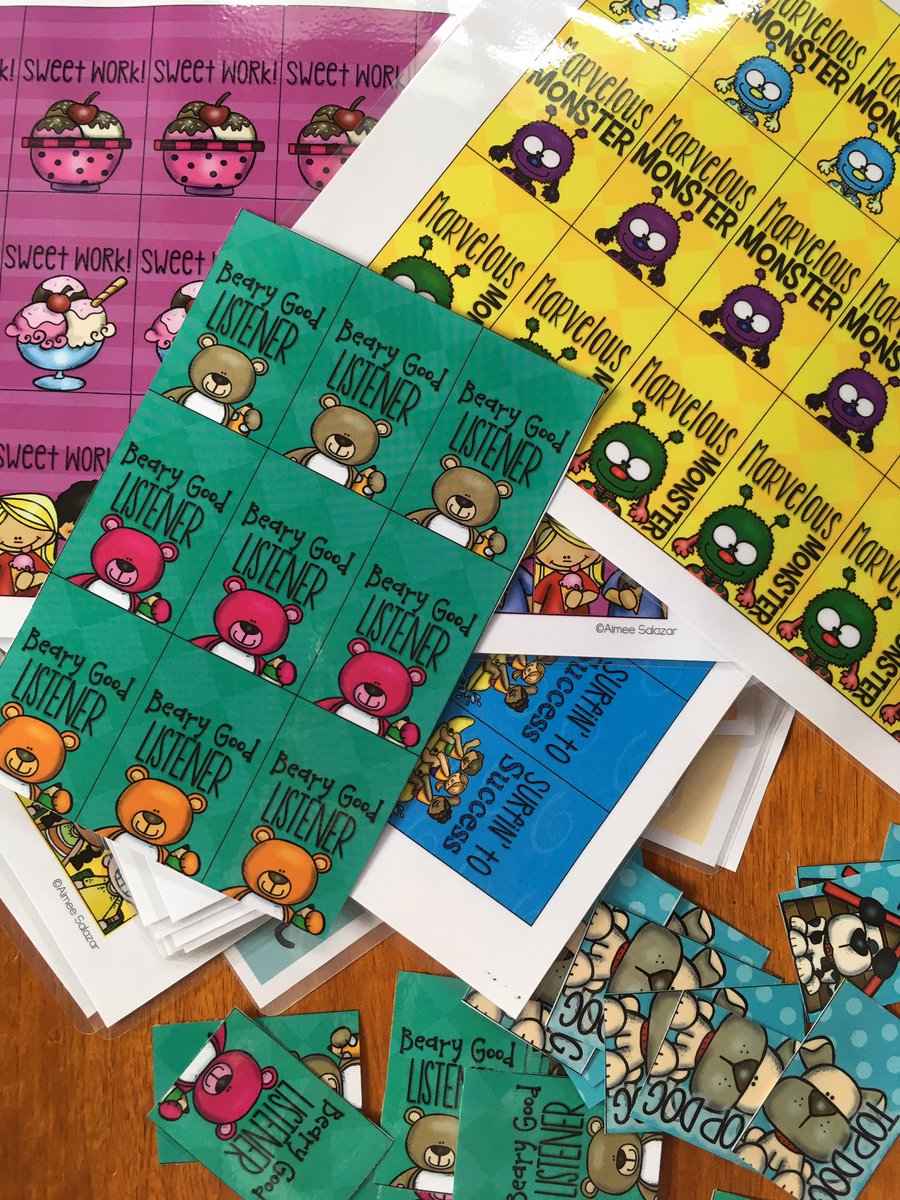 isabella_ingeg's tweet photo. Today= cutting out these cute little brag tags ! These aren't so much a prize, however a little reward to boost self esteem 👍🏼#acuedu_p https://t.co/JU9y2b3i8H