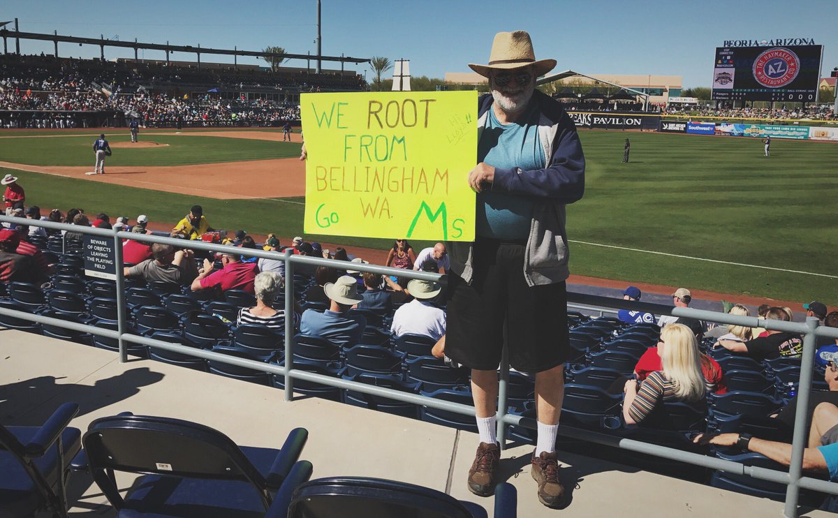 Mariners's tweet photo. BHam is well-represented down here in Peoria. 

#Mariners up big as we head to the 7th, it's 9-0. #MarinersST https://t.co/CZPS6TcjHF