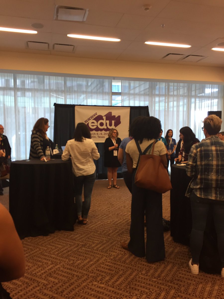 Meeting and chatting with amazing <a href="/EdTechWomen/">EdTechWomxn</a> at #SXSWEdu ✌️#edtech