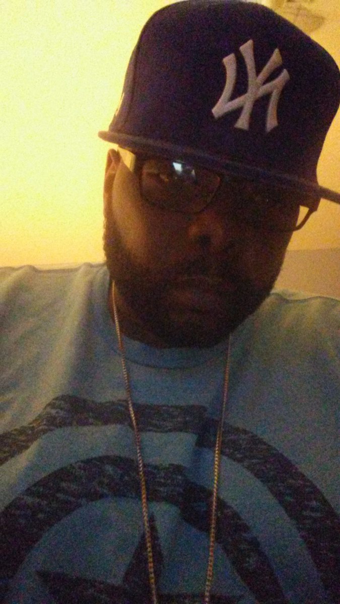 vigilanteklass's tweet photo. I PULL UP IN HAVE DA ROOF GONE....
OH MY....💯 https://t.co/O7AapNZdPm