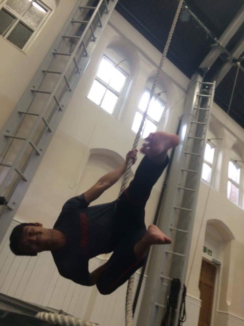 Irfan_azwardi's tweet photo. Never would I imagine I will be able to do these. #circusdance #projectweek https://t.co/bHzP72Hbkm