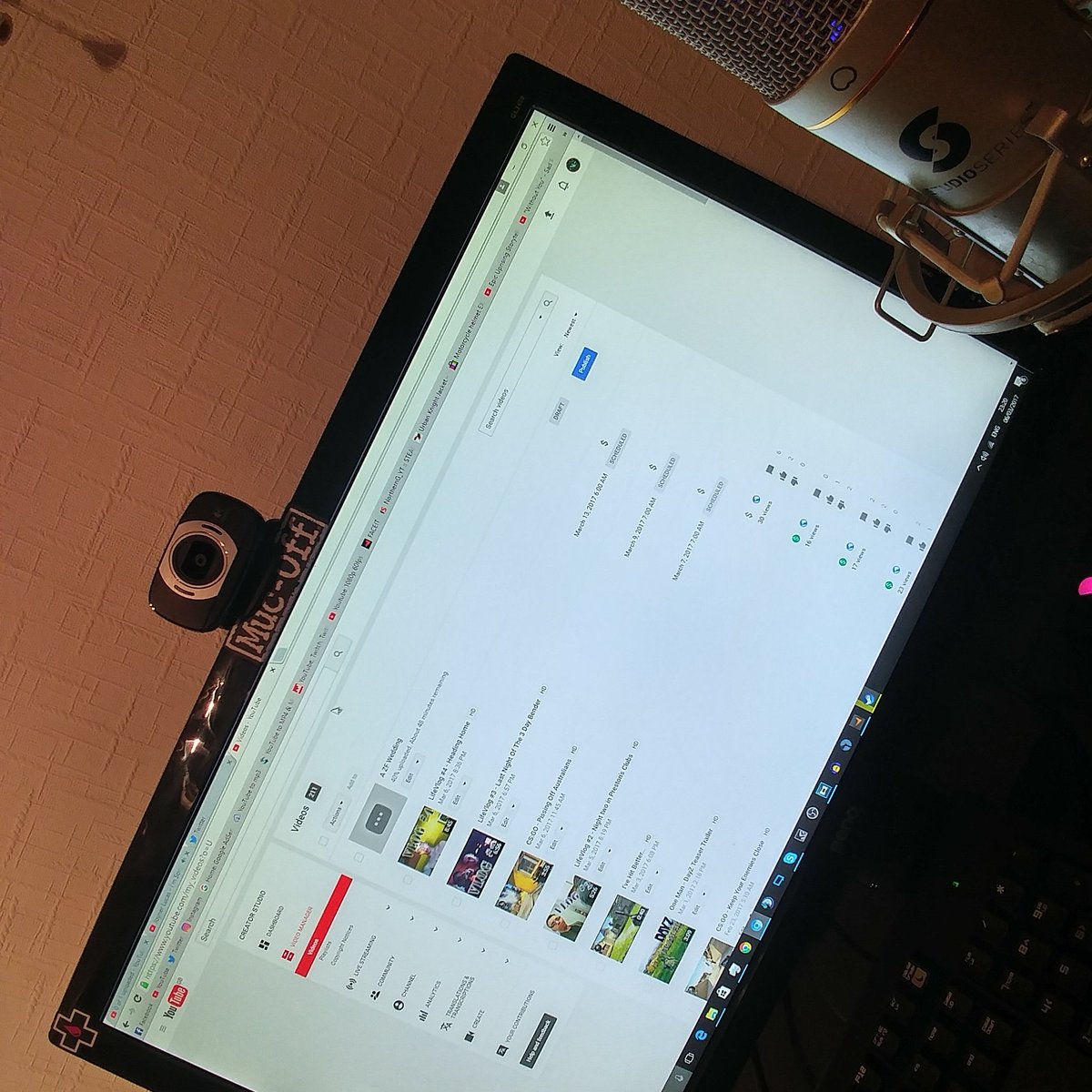 AiCorn2023's tweet photo. Uploads for the fans! #youtube #vlogger #vlogging #NorthernGamer #Gaming #youtubegaming #gamingpc https://t.co/XOiwZAjyjt