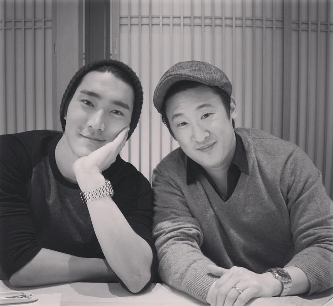 ELF_for407's tweet photo. 170307 jlgoose ig update with Siwon https://t.co/Haf6SAnvBY