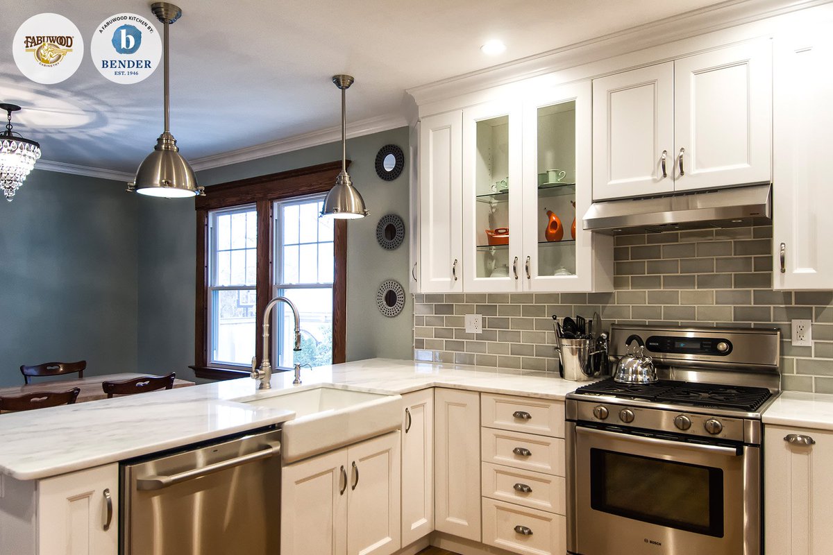 Fabuwood's tweet photo. Light, beautiful and ready for spring, our Nexus cabinets in Frost are an absolute winner. #ThinkFabuwood https://t.co/YYDmTVvU47