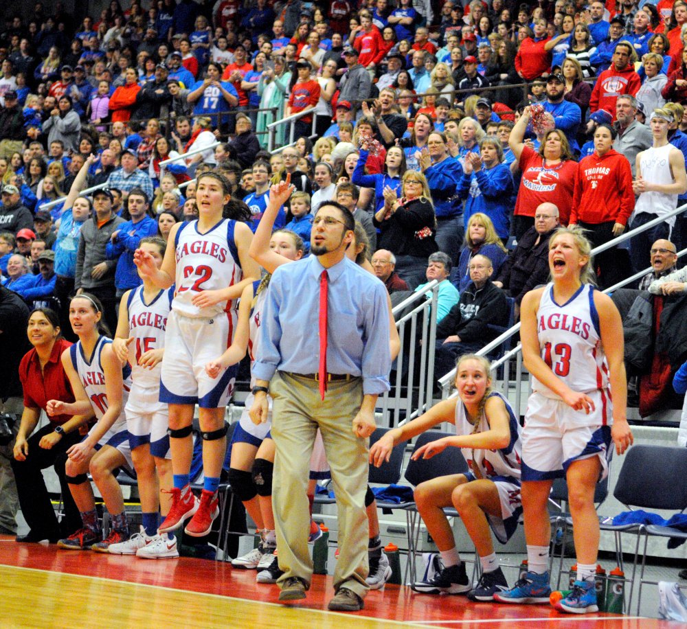 CentralMEsports's tweet photo. Messalonskee girls basketball basks in state title limelight, @TLazarczykMTM reports. #VarsityMaine https://t.co/PFPfhY7Ln1 https://t.co/h2RSc8JX0T