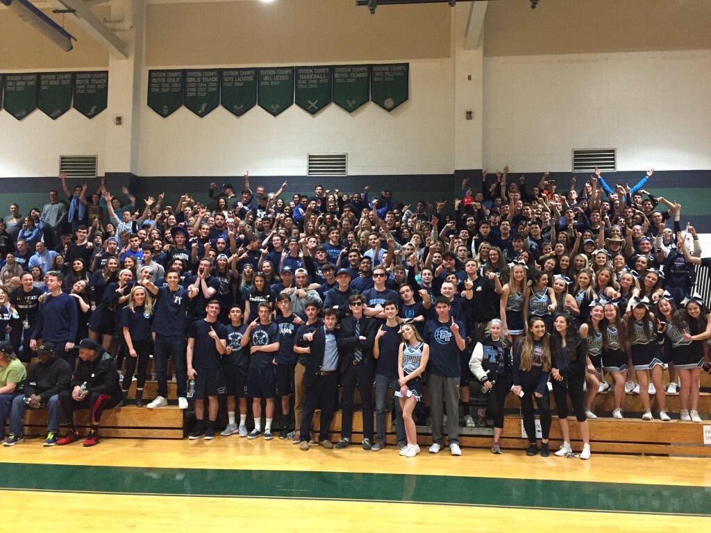 BLEACHER CREATURES tweet media