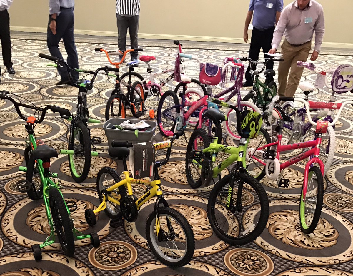 DI_DanaVlk's tweet photo. Today eleven teams of @DIinsulation Senior Managers built bikes for kids in need. #DIdelivers2017 #DIinthecomminity #1DI https://t.co/OqwbYFiR1m