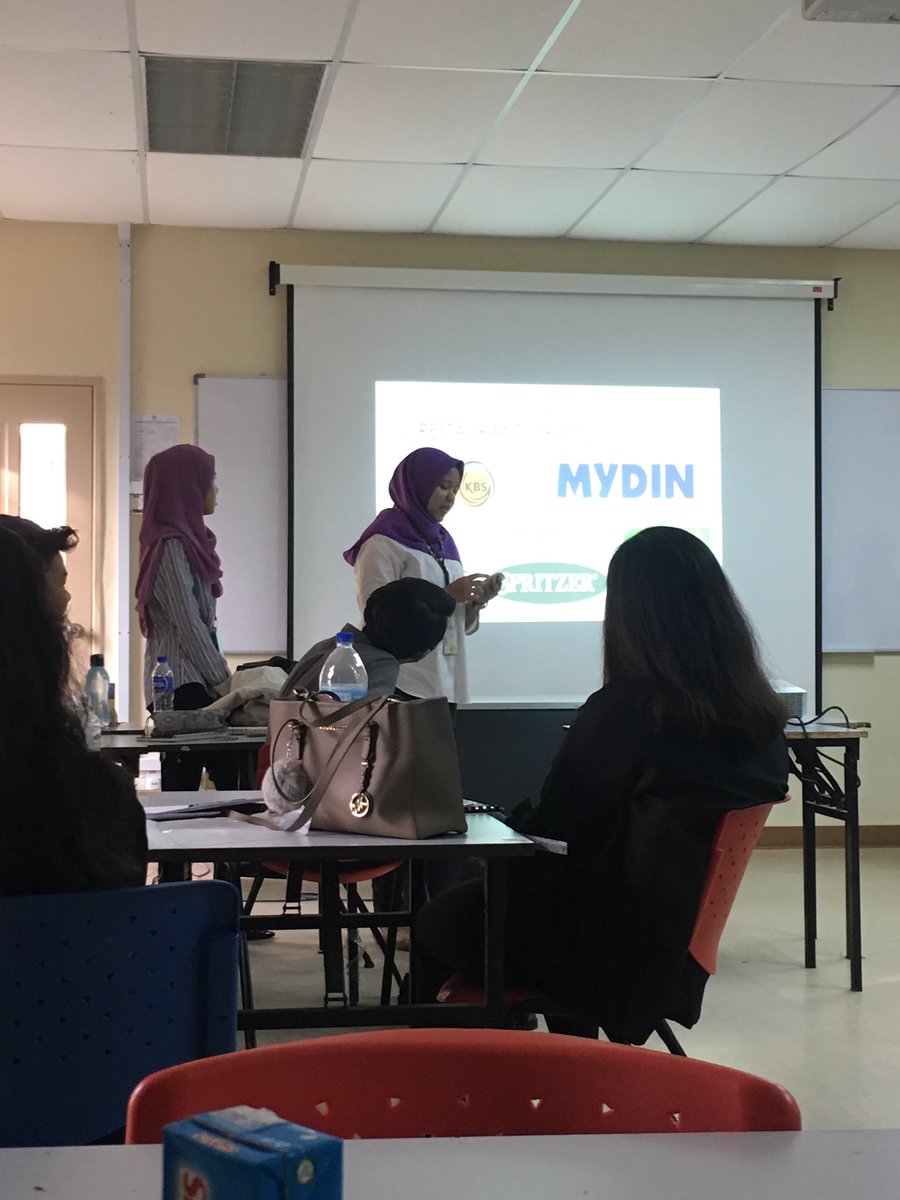 NowBTrending's tweet photo. Today is our Event Management presentation day ! https://t.co/gfYZ3JVQl0
