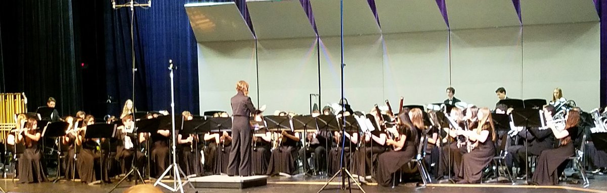 SandyTroudt's tweet photo. Indian Springs Band Rocks! #ISMSFORCE https://t.co/GKQX4PhBXX