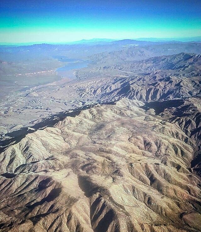 DeepSixSeries's tweet photo. Full circle for @davinlengyel and #Episode9 for #DeepSixSeries in the #Arizona desert! Thanks for the snap @DaveTDS! #SpaceisHard https://t.co/yTyGEFqaP0