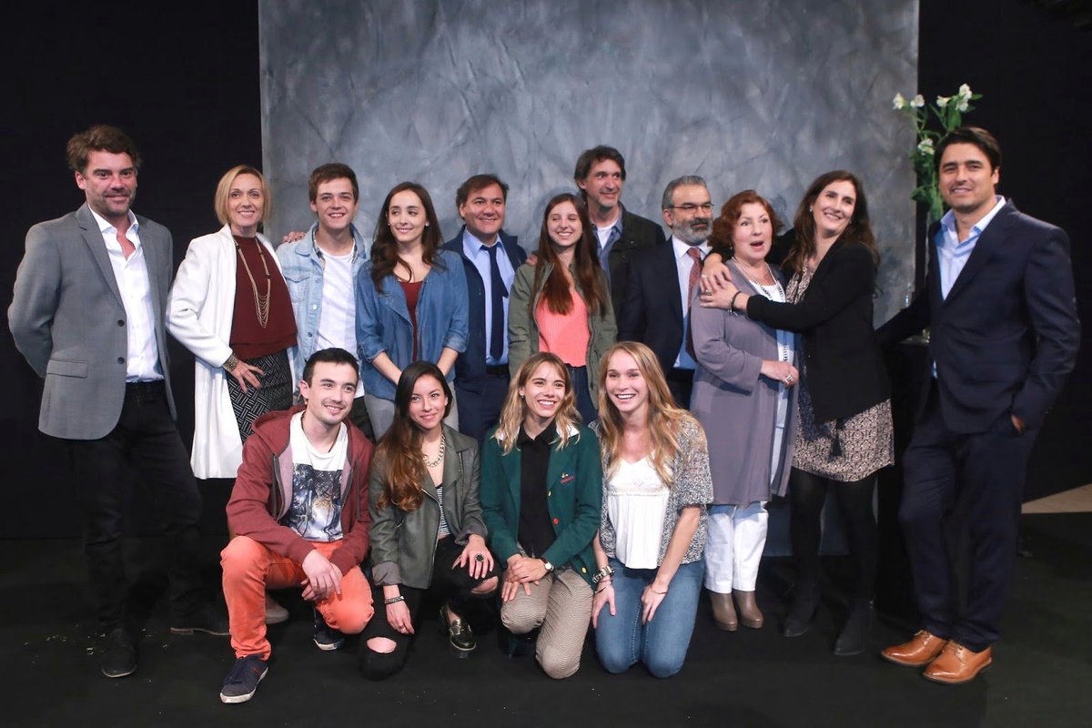 kiernanis's tweet photo. #HastaSiempreSrespapis Excelentes actuaciones👌 Gracias a todos por esos momentos inolvidables 💖 los extrañaremos!! :( #SresPapis https://t.co/CPJ95vJKTR