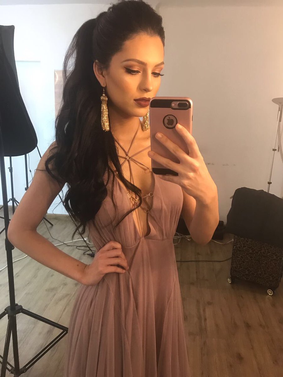 MxUBajaC's tweet photo. Rumbo a Nuestra Belleza México 🙌🏻💅🏻💃🏻👑💕 https://t.co/67iPDSECLS