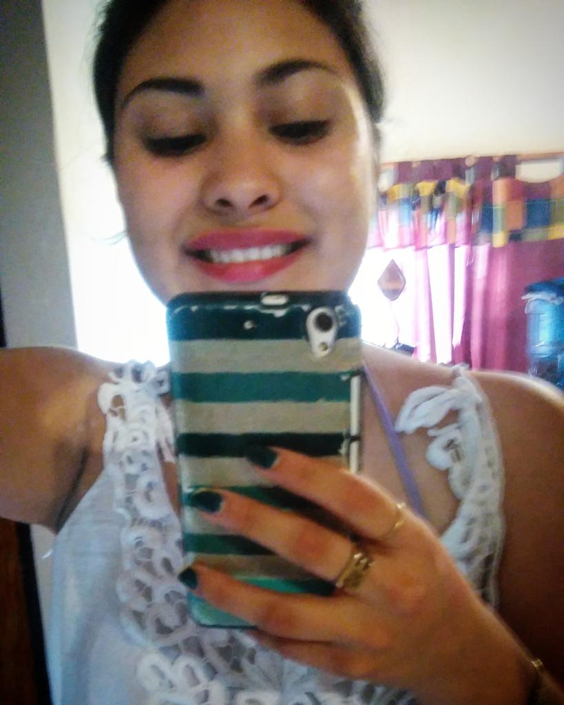 Escobar_Sol tweet picture
