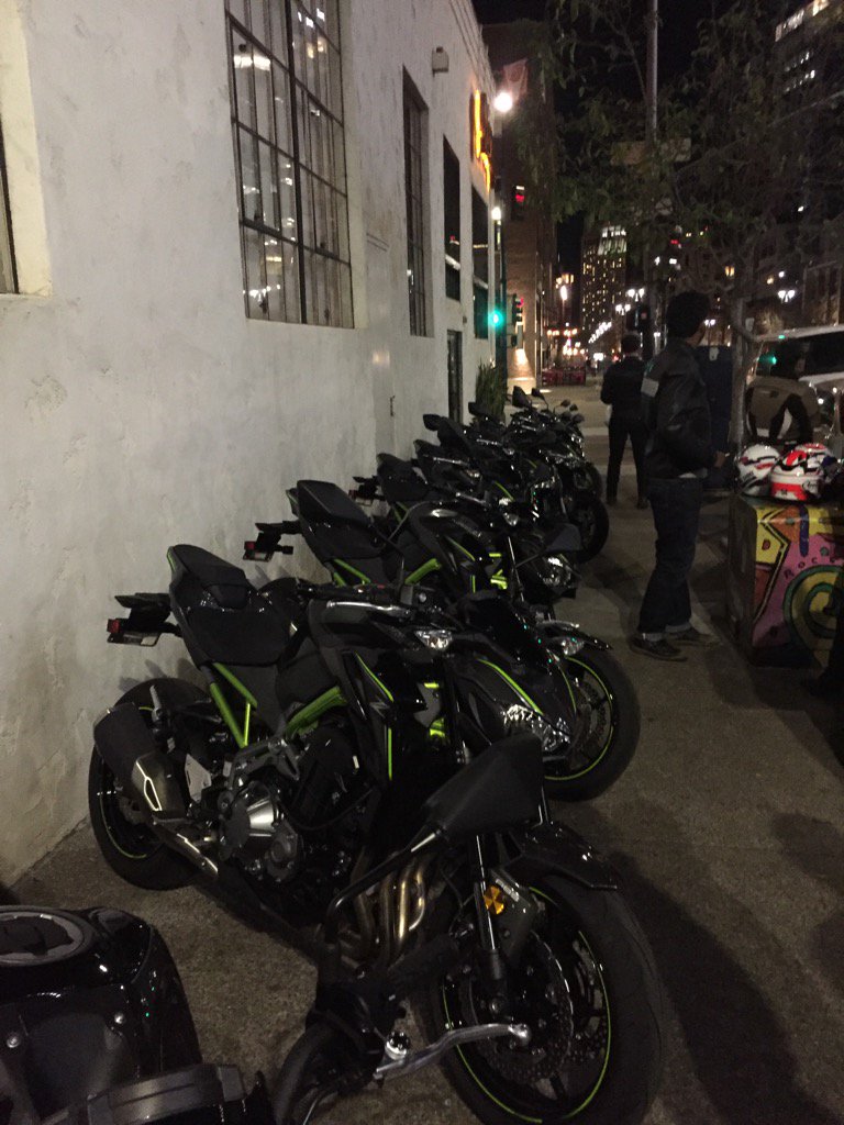 Took brief night ride on the <a href="/KawasakiUSA/">Kawasaki USA</a> #z900. Feel smooth, strong and agile thus far. More to come tomorrow.