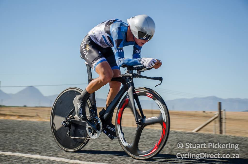 13_TEAM_13's tweet photo. Time trial day at @tourofgoodhope! 26km of pain and speed⏱🚴🏻💨 #wewannagofast https://t.co/Zx975hGoDY