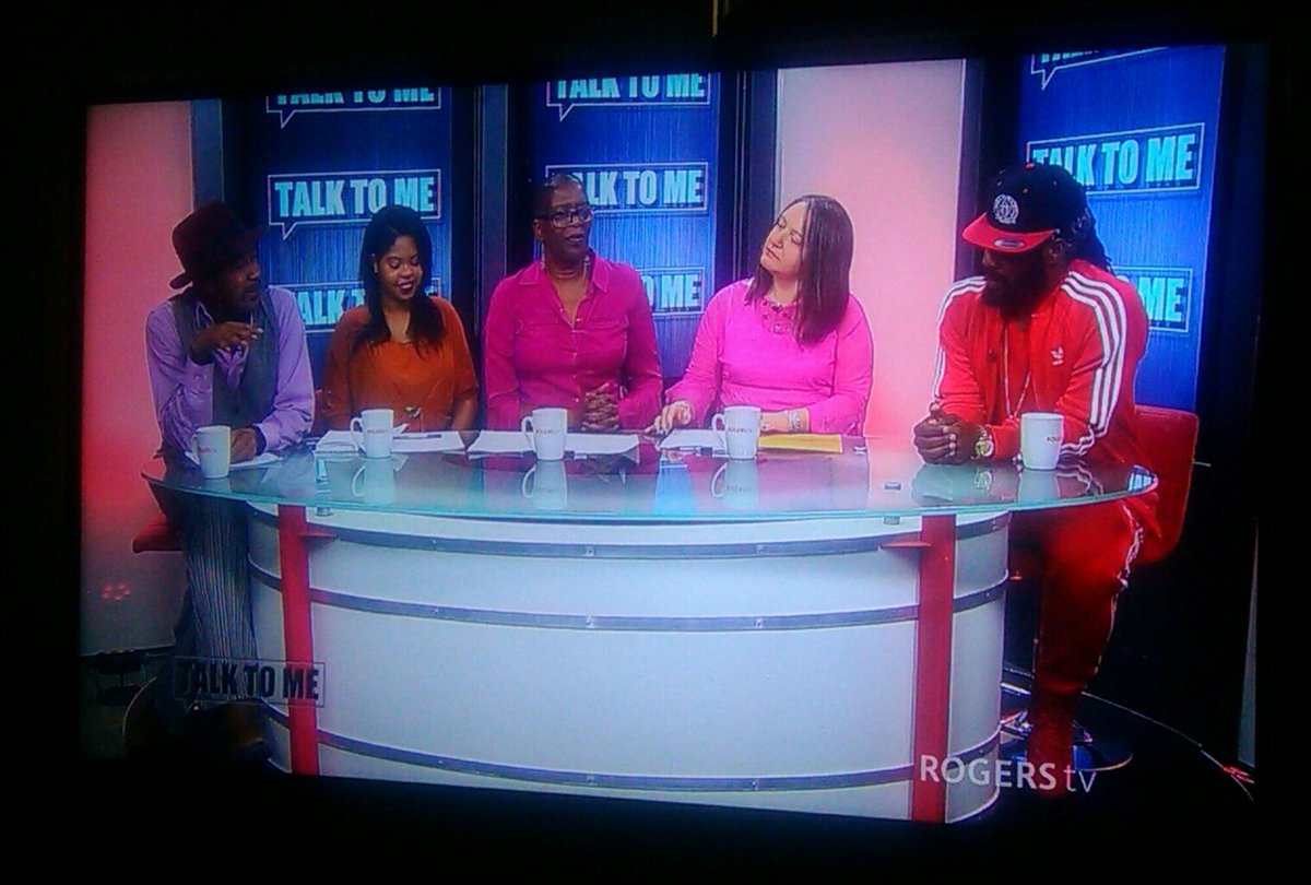 talktomertv's tweet photo. Our first guest was @Excolevi! #TALKTOMErtv #ROGERStv https://t.co/VR53iJDjKu