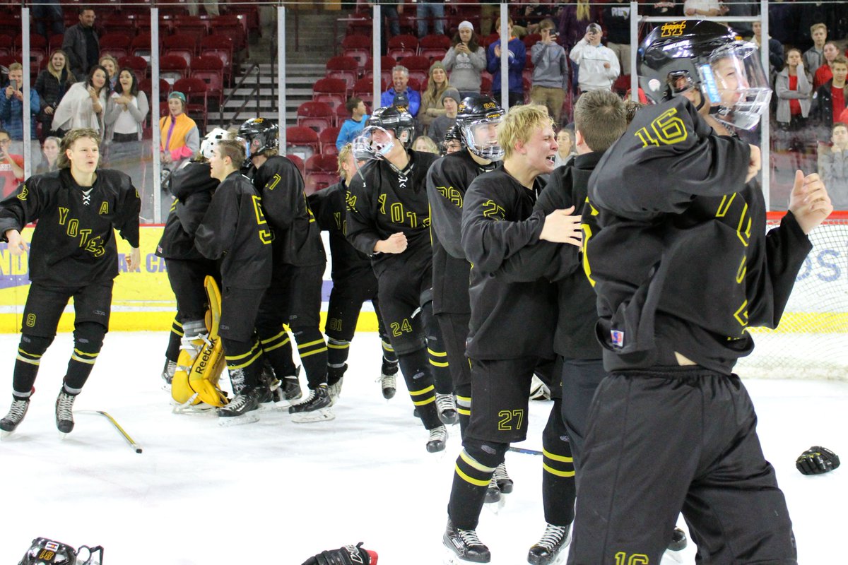 Congrats, <a href="/MoHiPuck/">Monarch Hockey</a>: The fifth time is the charm. #copreps