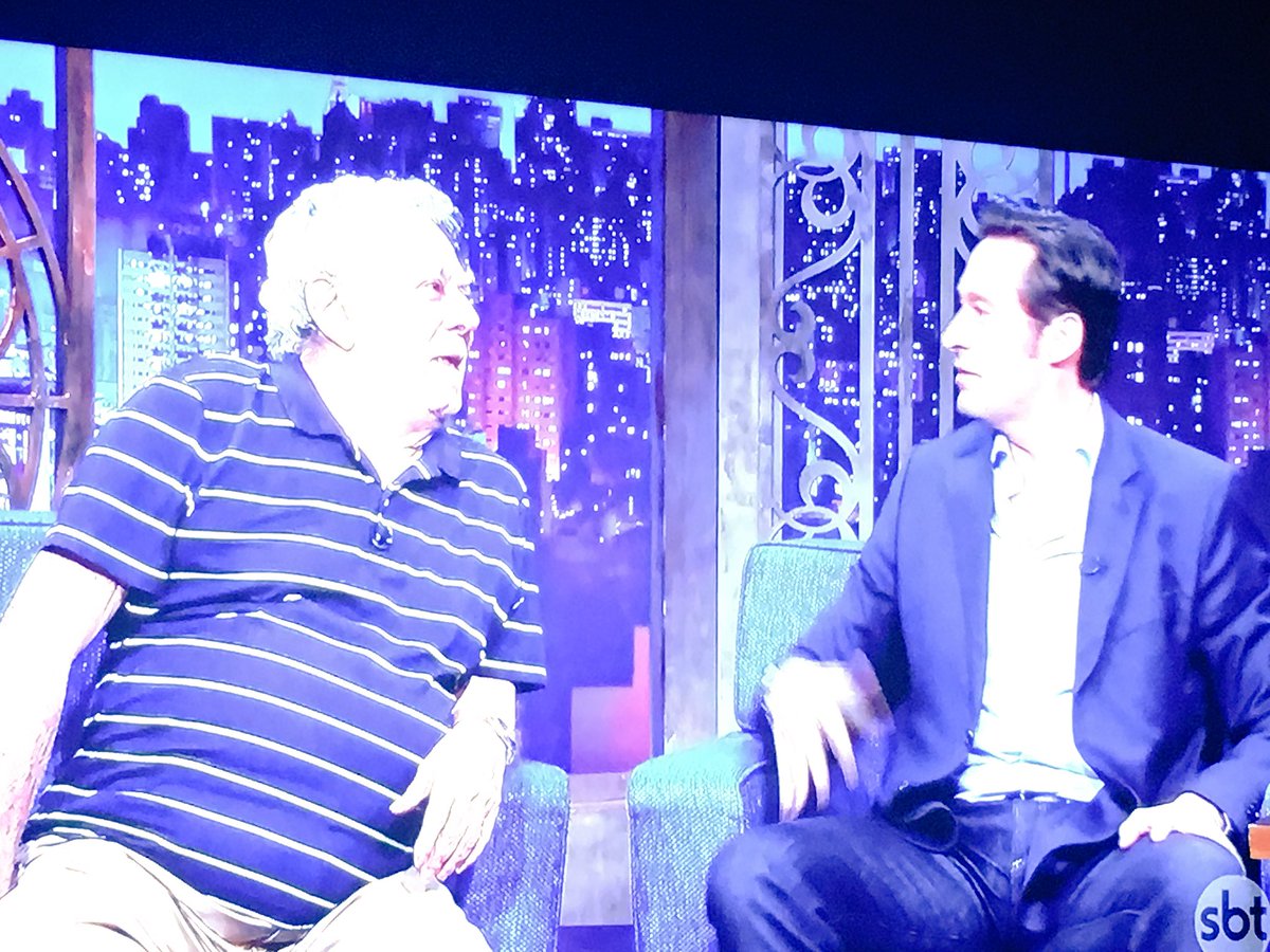 edermo1's tweet photo. @TheNoiteOficial Grande encontro do Ator Hugh Jackman  e Dublador Oficial do #Wolverine no Brasil Isaac Bardavid, #Despedida, #Logan, https://t.co/VVnEkYqjQO