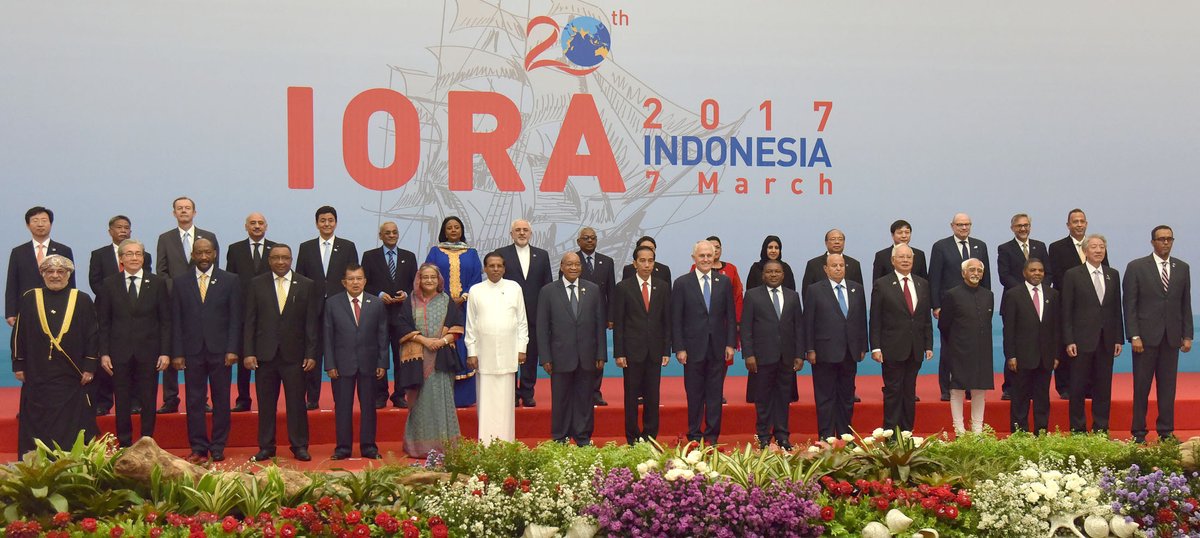 airnewsalerts's tweet image. Vice President #HamidAnsari at opening ceremony of 20th Indian Ocean Rim Association Leaders’ Summit, in #Jakarta.

#IORA2017
