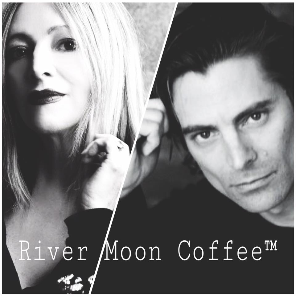 asmeandmyself's tweet photo. #Whosyourroaster #F2B #F2Bblend @rivermooncoffee https://t.co/TofuqnD1sQ 
@JChurchRadio
#coffee #coffeeshare #DARKSIDE https://t.co/qPzGKwduVN
