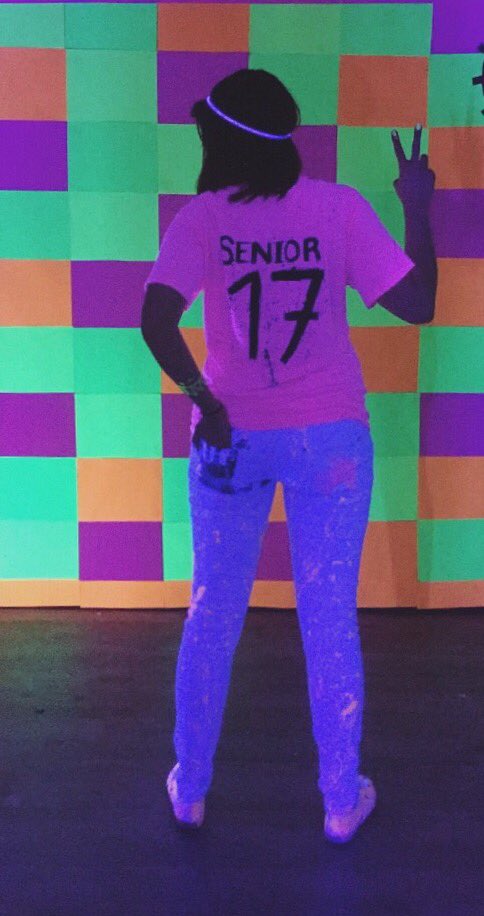 theBriannaDunn's tweet photo. Honestly I'm glad @SarahDianeragan and I went to the Color Bash💕 #BATID #colorbash #bahs https://t.co/9Omealsvyw