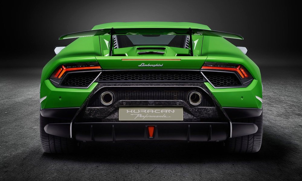 Lamborghini Huracán Perfomante blasts into Geneva... bit.ly/2mgmiQh